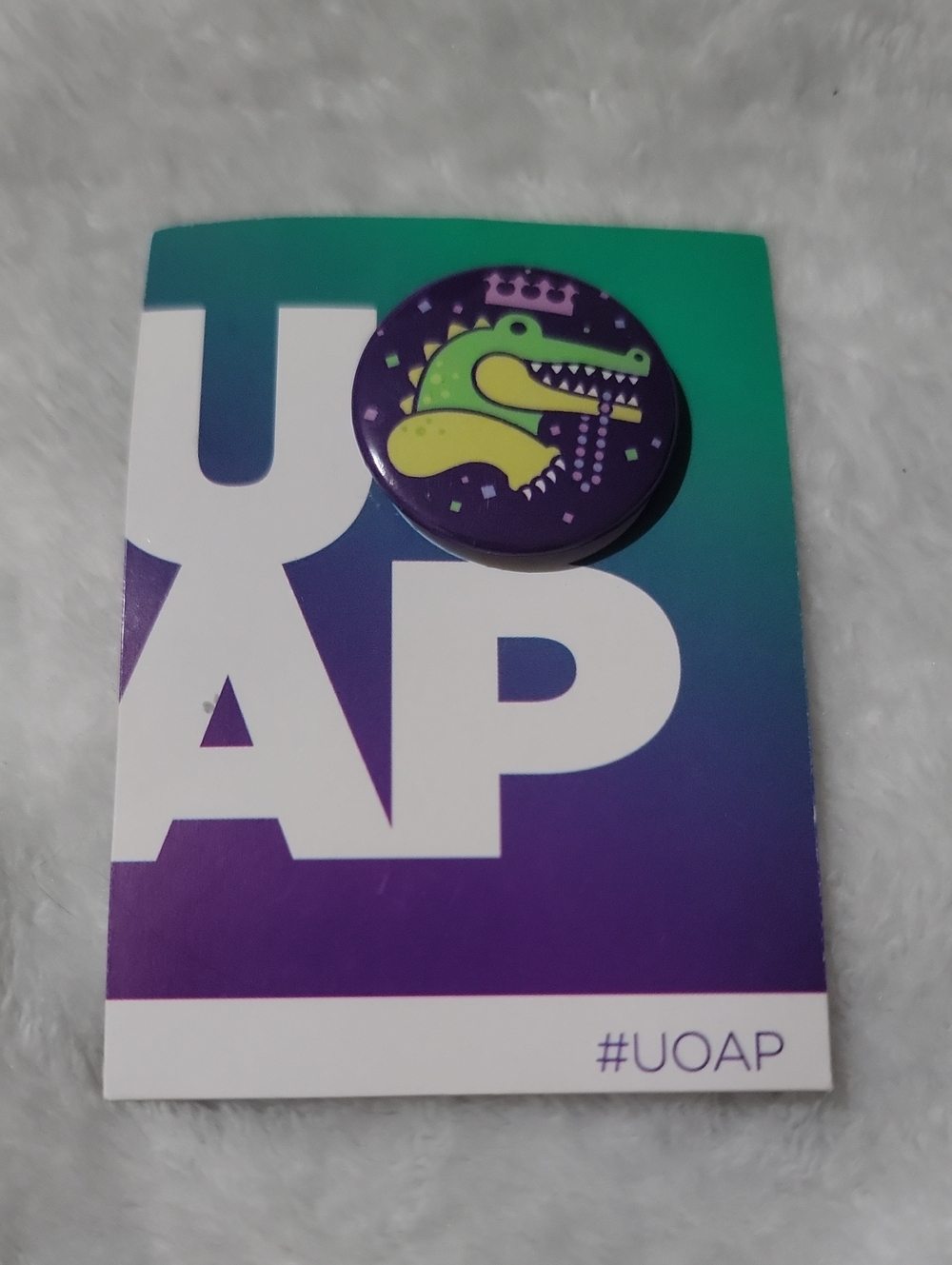Universal Passholder Pin